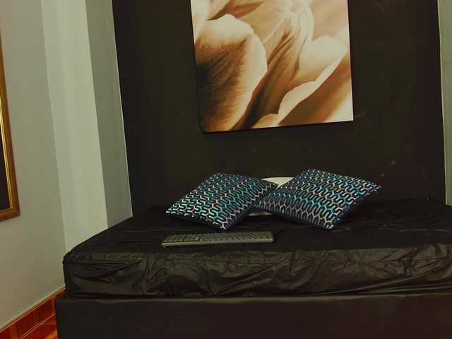 NazirAndValeria webcam