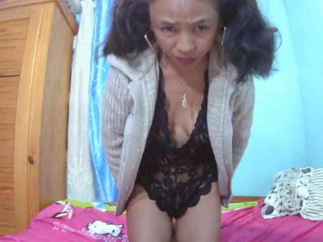 Reinewallashy3 webcam