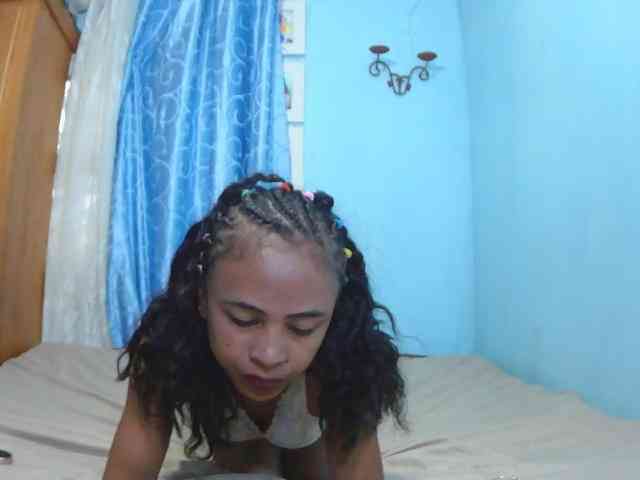 Reinewallashy3 webcam