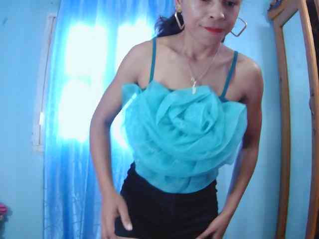 Reinewallashy3 webcam