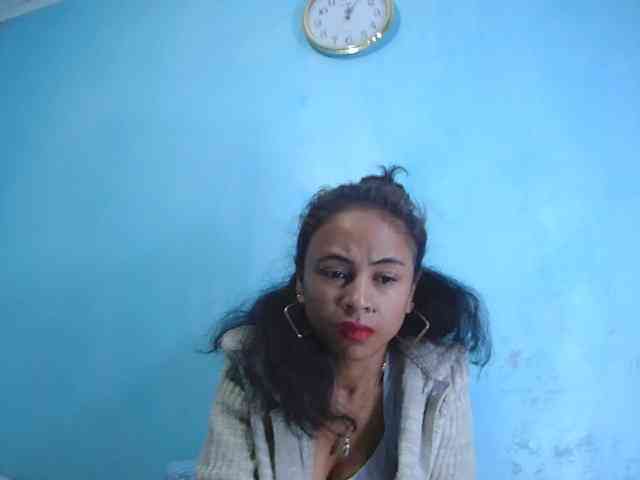 Reinewallashy3 webcam