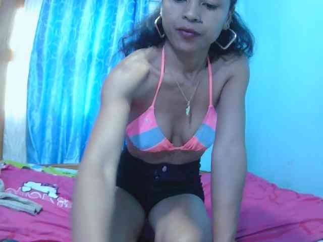 Reinewallashy3 webcam