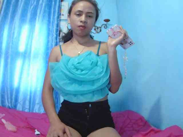Reinewallashy3 webcam