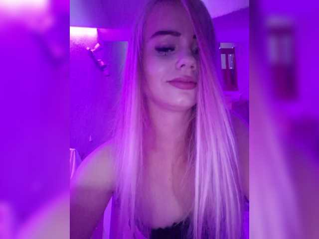 Yourprincess12 webcam