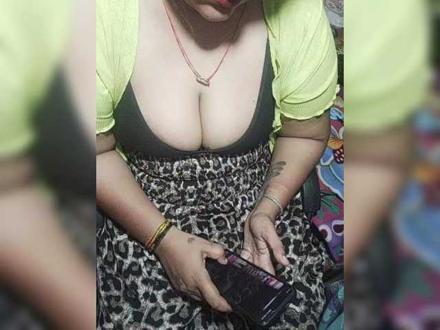 Sexxybhabhi1411 webcam