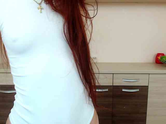 Julia-Jae webcam