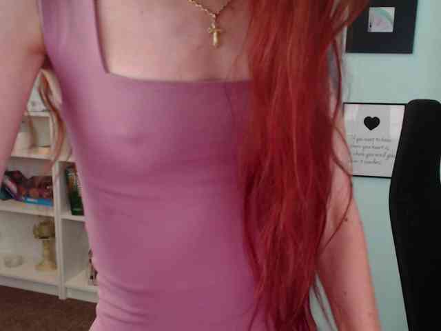 Julia-Jae webcam