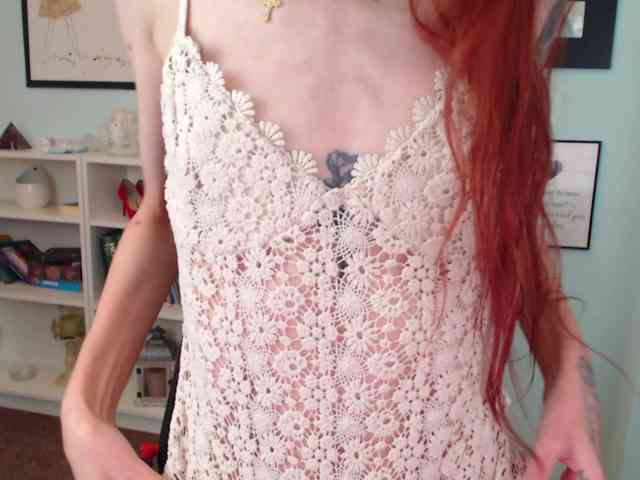 Julia-Jae webcam