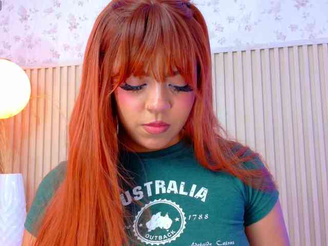 NikkSantini webcam