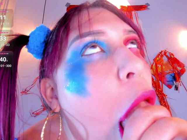 Violethorny05 webcam