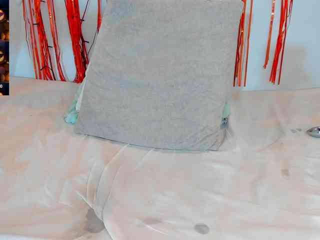 Violethorny05 webcam