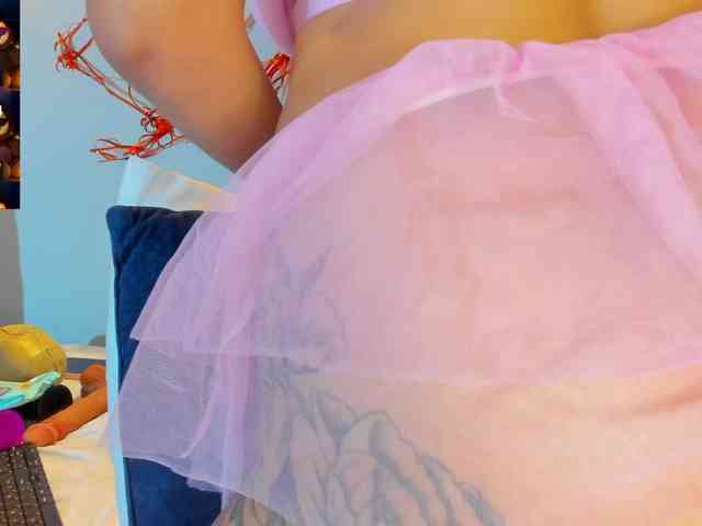 Violethorny05 webcam