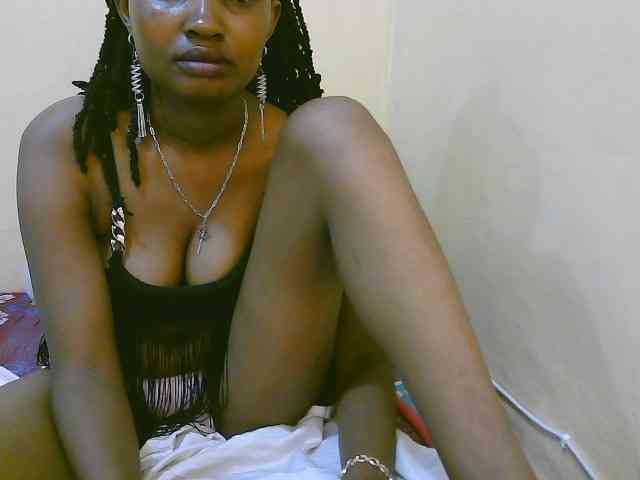 sexybounty2 webcam