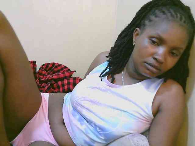 sexybounty2 webcam