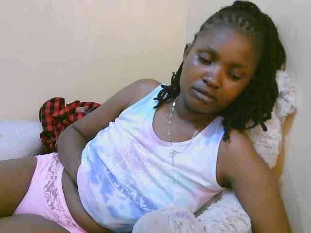 sexybounty2 webcam