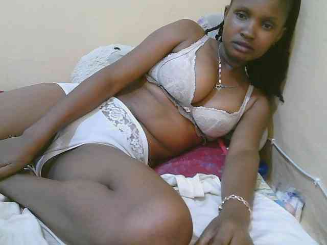sexybounty2 webcam