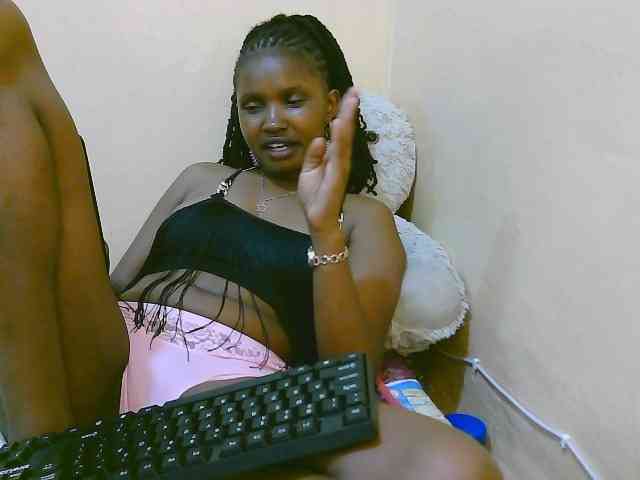 sexybounty2 webcam
