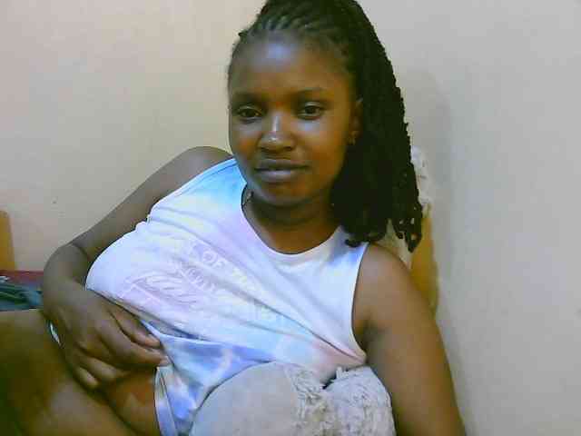 sexybounty2 webcam