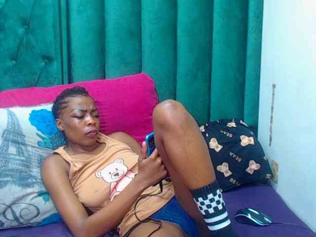 ARIES_Empress webcam