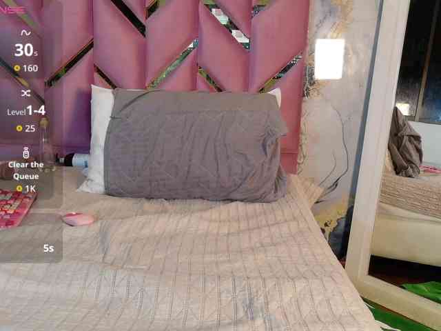 curvybrunnett webcam