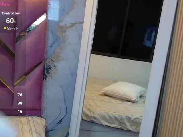 curvybrunnett webcam