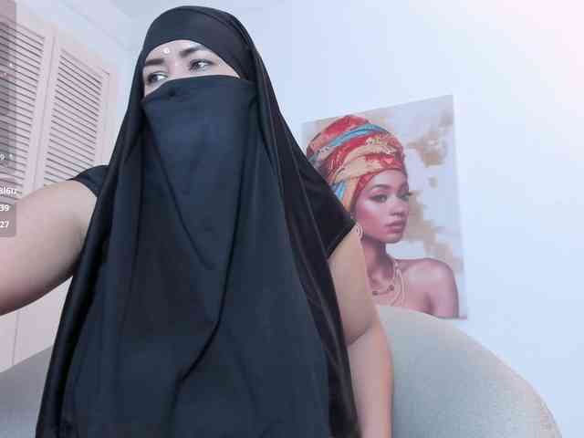 Layla-arabelle webcam
