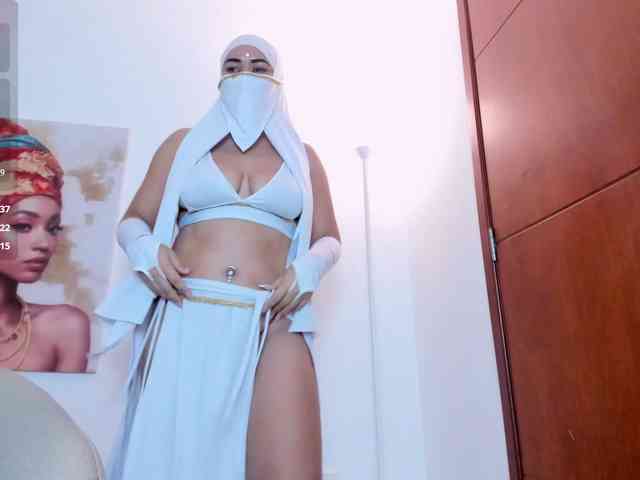 Layla-arabelle webcam