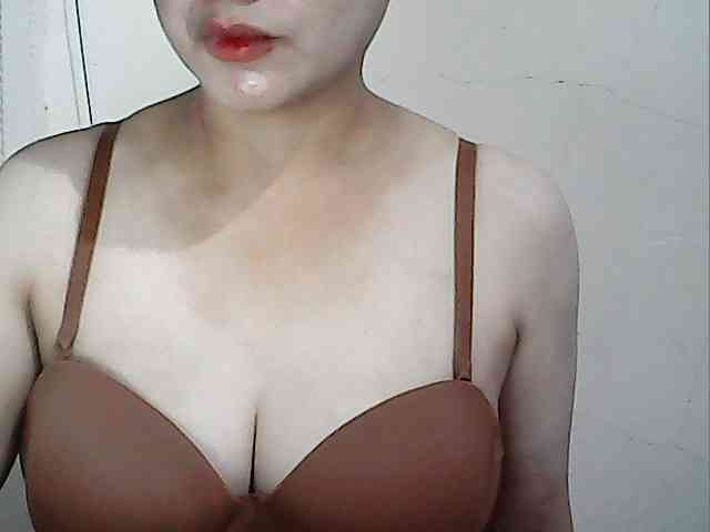 hotbabyasian webcam