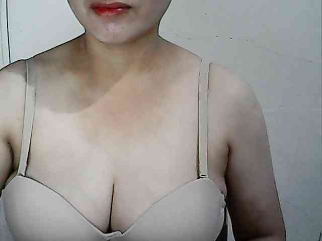 hotbabyasian webcam