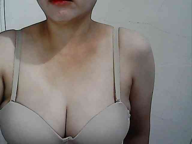 hotbabyasian webcam