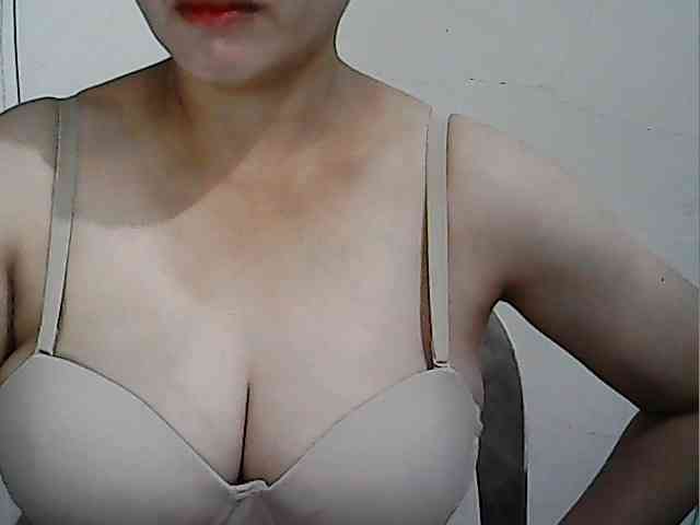 hotbabyasian webcam