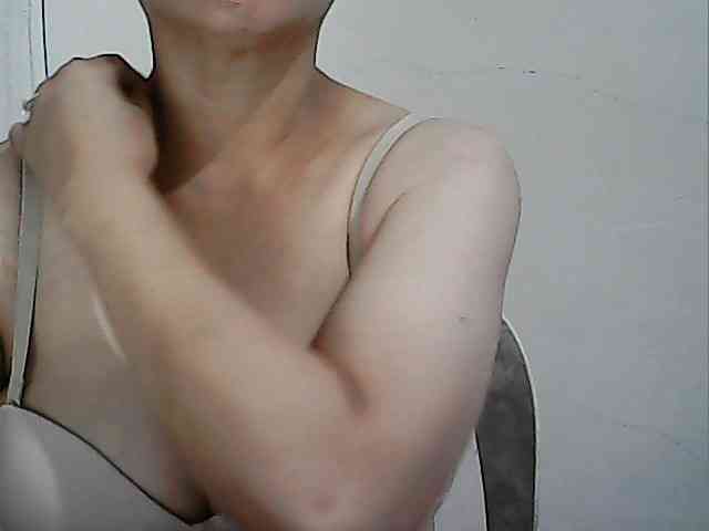 hotbabyasian webcam