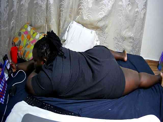 chubby-pritty webcam