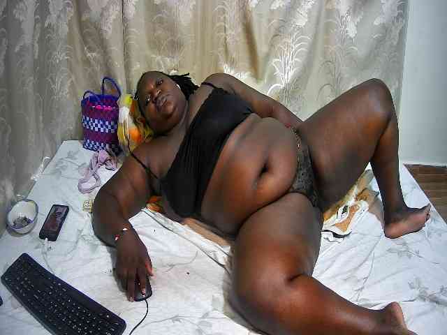 chubby-pritty webcam