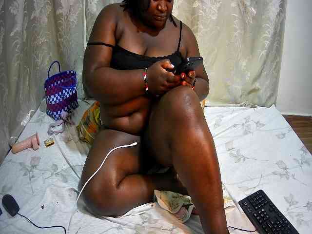 chubby-pritty webcam