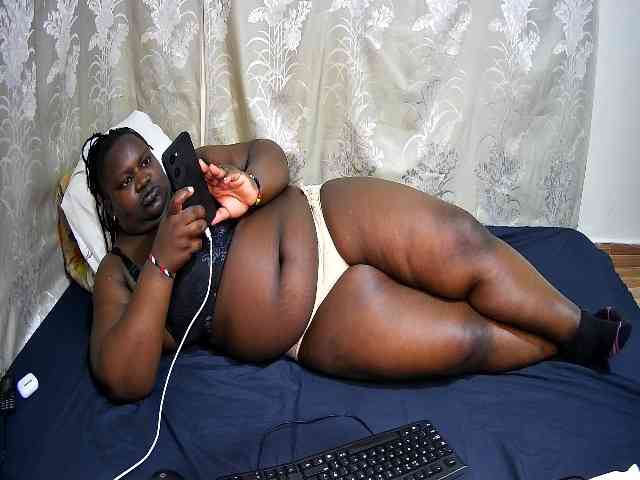 chubby-pritty webcam