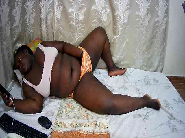 chubby-pritty webcam