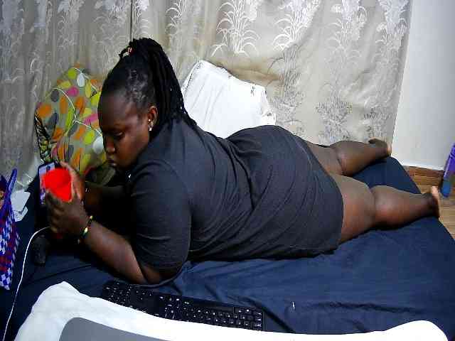 chubby-pritty webcam