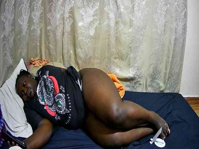chubby-pritty webcam