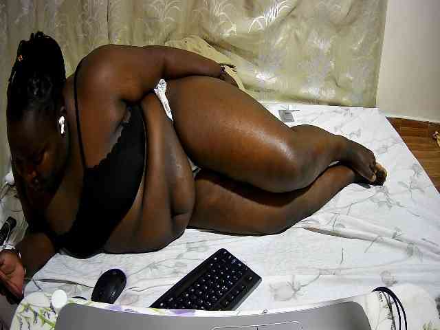 chubby-pritty webcam