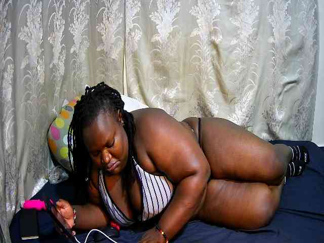 chubby-pritty webcam