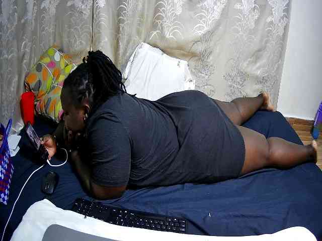 chubby-pritty webcam