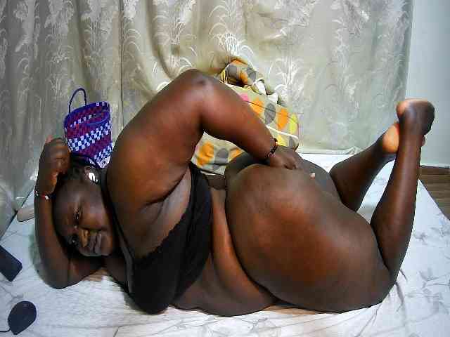 chubby-pritty webcam