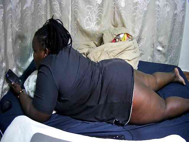 chubby-pritty webcam