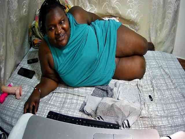 chubby-pritty webcam