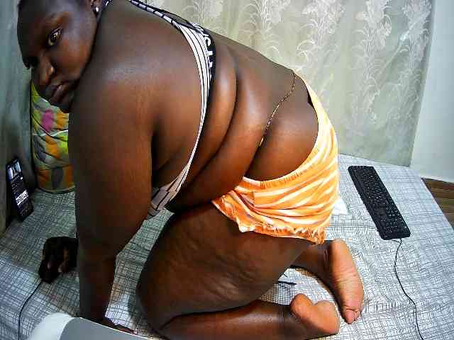 chubby-pritty webcam