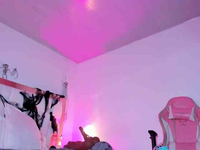 SamanthaDiamonds webcam