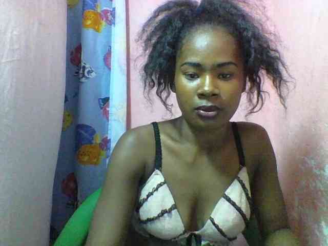 nomenen webcam