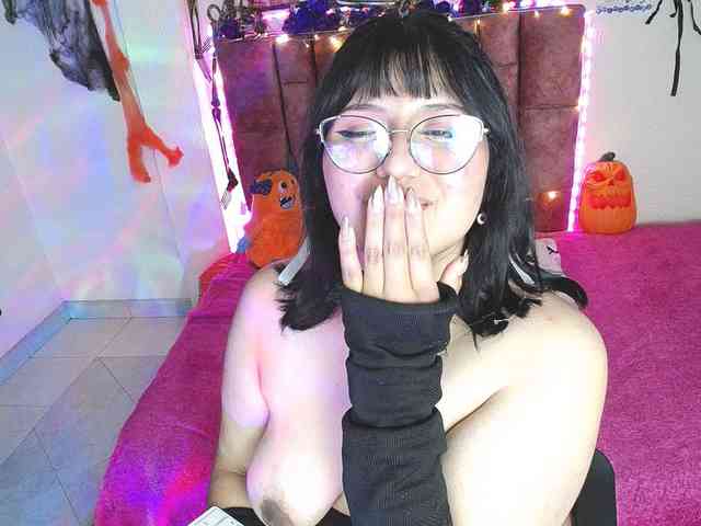 1sarah webcam