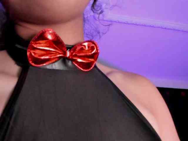 Camilla-Miller01 webcam